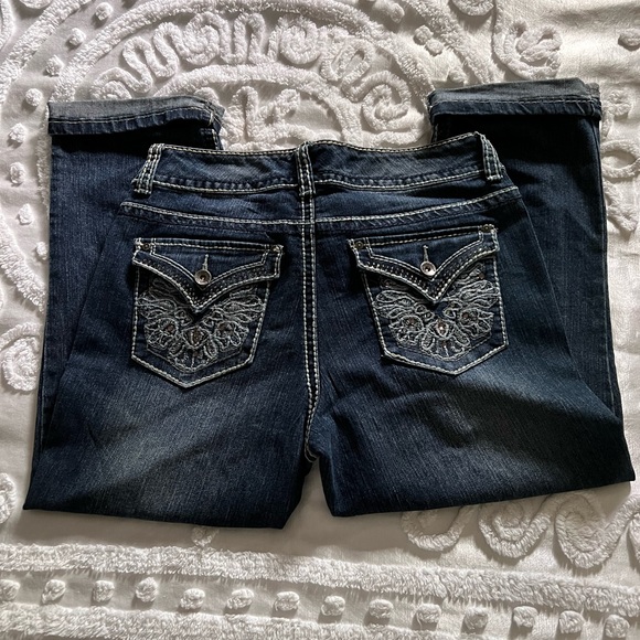 Preloved NINE WEST JEANS Date Night Fit Style: ANNETTE - Picture 2 of 10